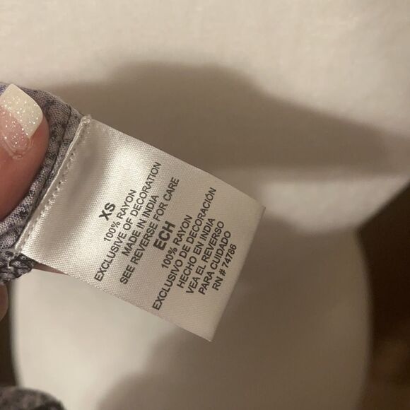 Patrons Of Peace Crop Tank - Picture 8 of 9